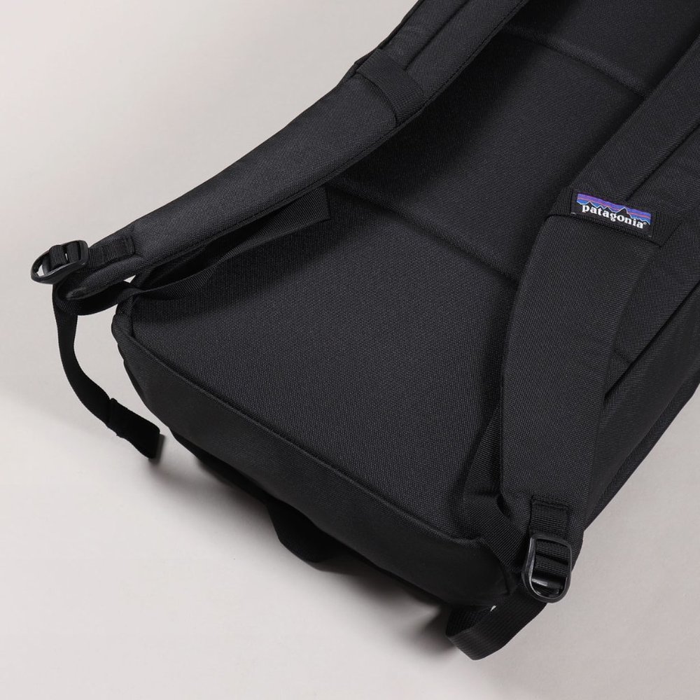 Patagonia Arbor Linked Pack 25L Men's BackPack in Black Rucksack - Picture 9 of 15